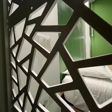 “here” Downtown Apartman