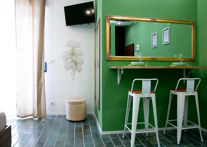 “here” Downtown Διαμέρισμα *